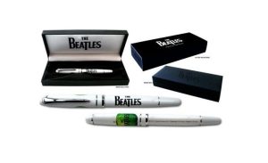 THE BEATLES PREMIUM GIFT PEN SET IN BOX WHITE DROP T & APPLE LOGO