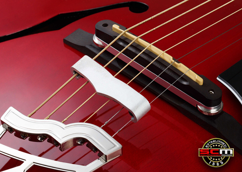 VOX Giulietta VGA-3PS Archtop Acoustic - Electric Guitar Red